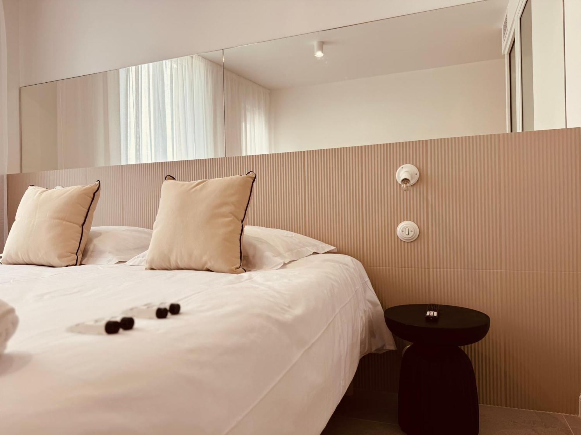 Maison Lyo Suite Luxe Cannes Exteriör bild