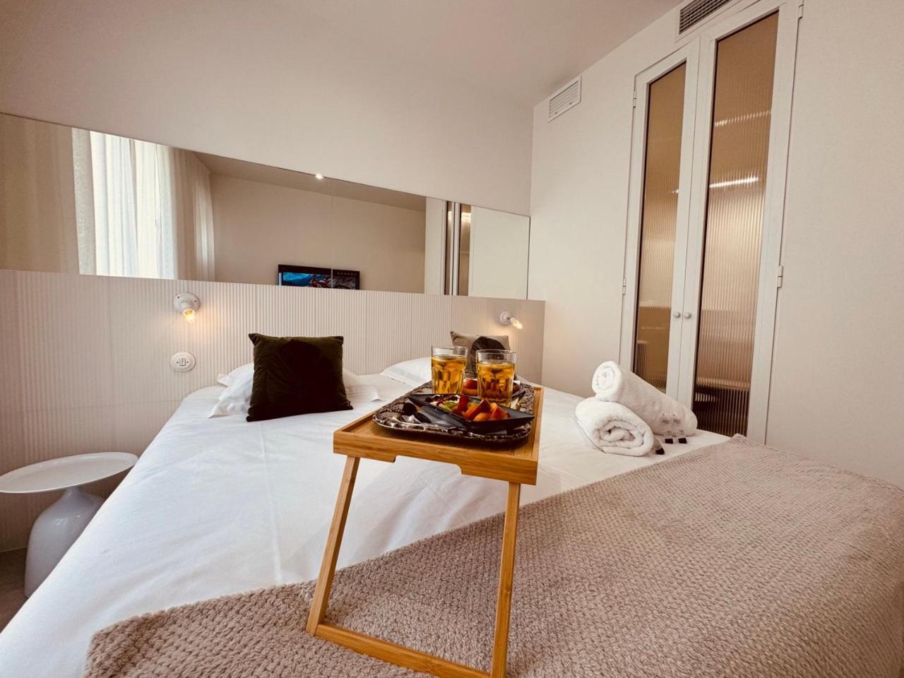 Maison Lyo Suite Luxe Cannes Exteriör bild